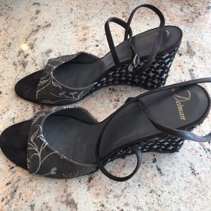 Delman Brown Star Wedge Sandals
